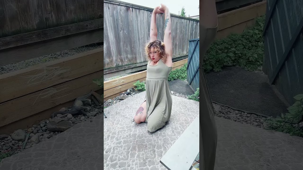 🏳️&zwj;⚧️💕trans girl yoga (vertical raw footage)🧘🏼&zwj;♀️