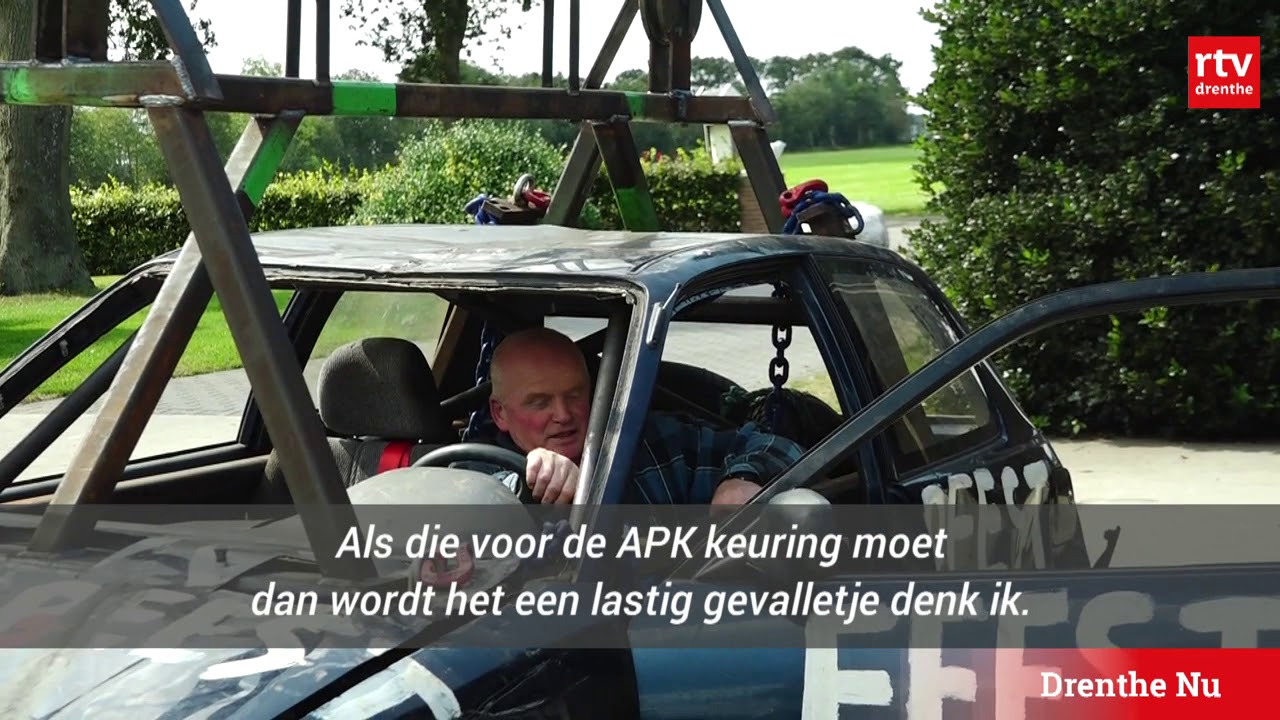 Vliegende auto's in Peest: inwoners maken autokabelbaan