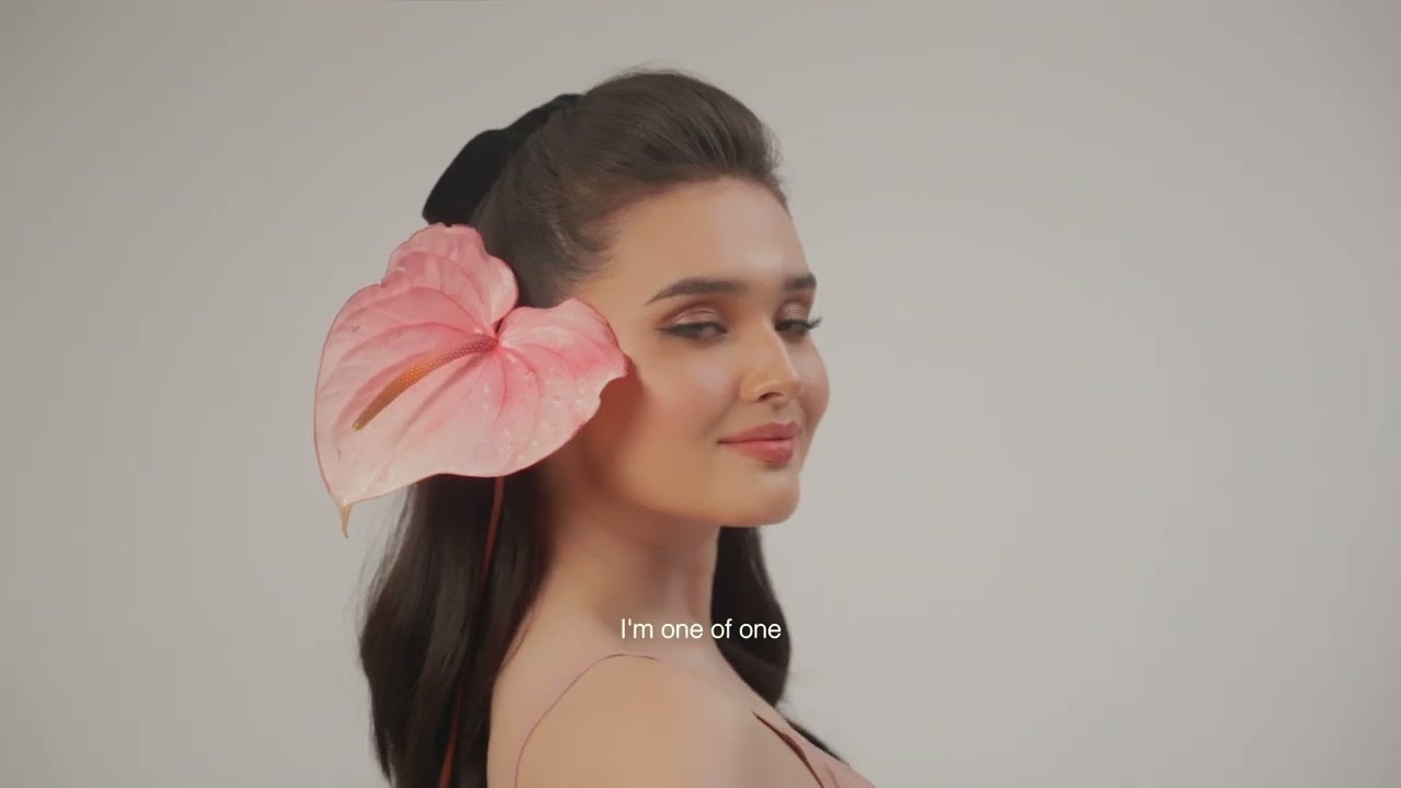 Kira Balinger is Uniquely Herself in BENCH Body