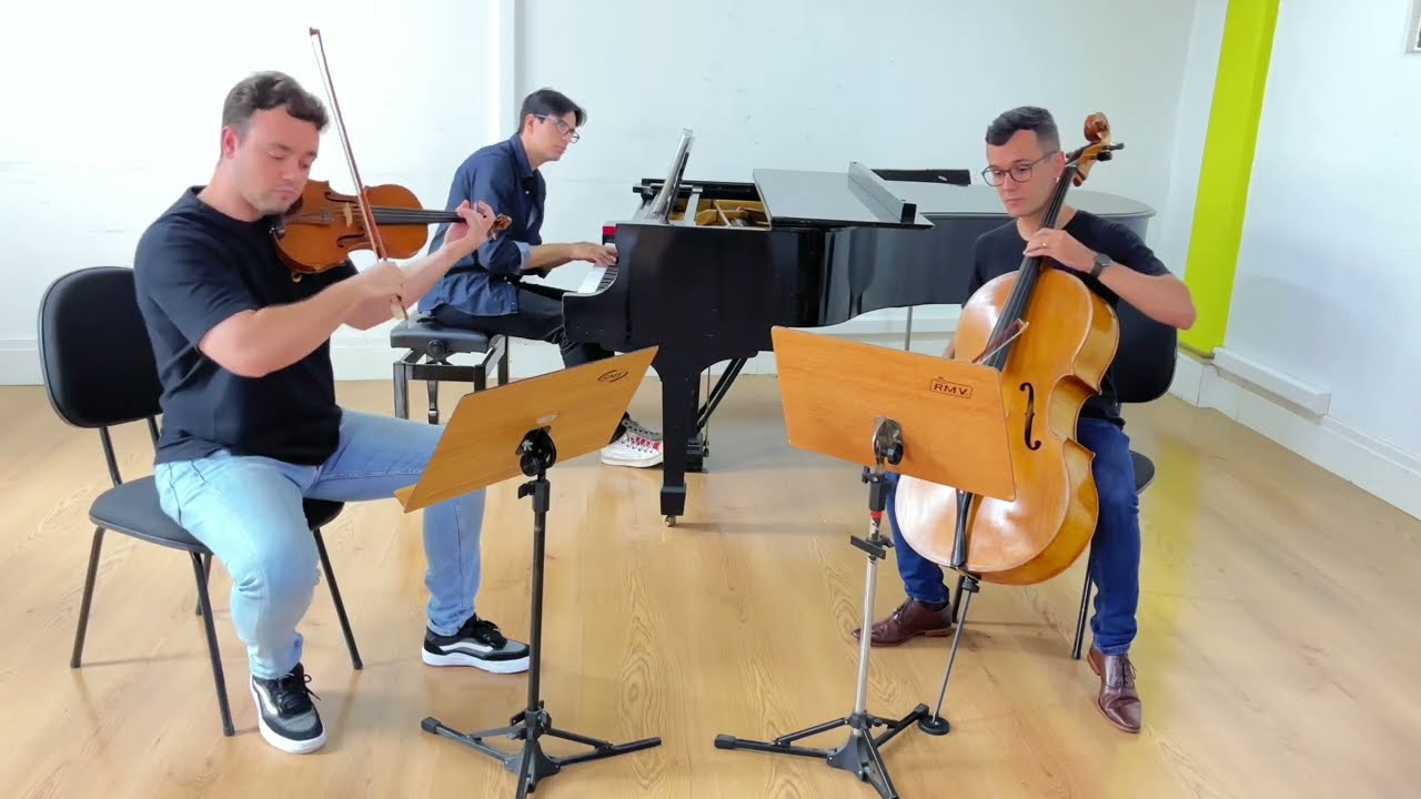 Hino 174 - Piano Trio - Vem atender ao Seu chamado