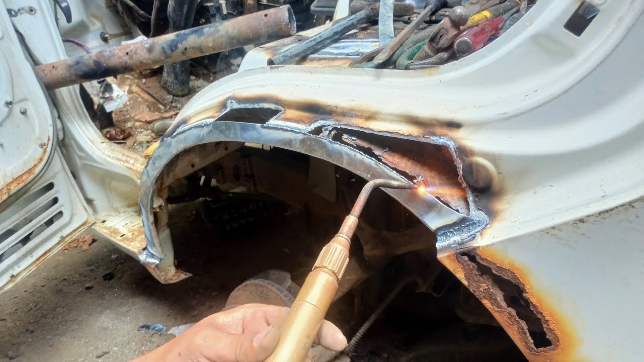 HOW TO REPAIR A RUST HOLE IN YOUR CAR | PAANO AYUSIN ANG BUTAS NG KALAWANG  SA IYONG SASAKYAN