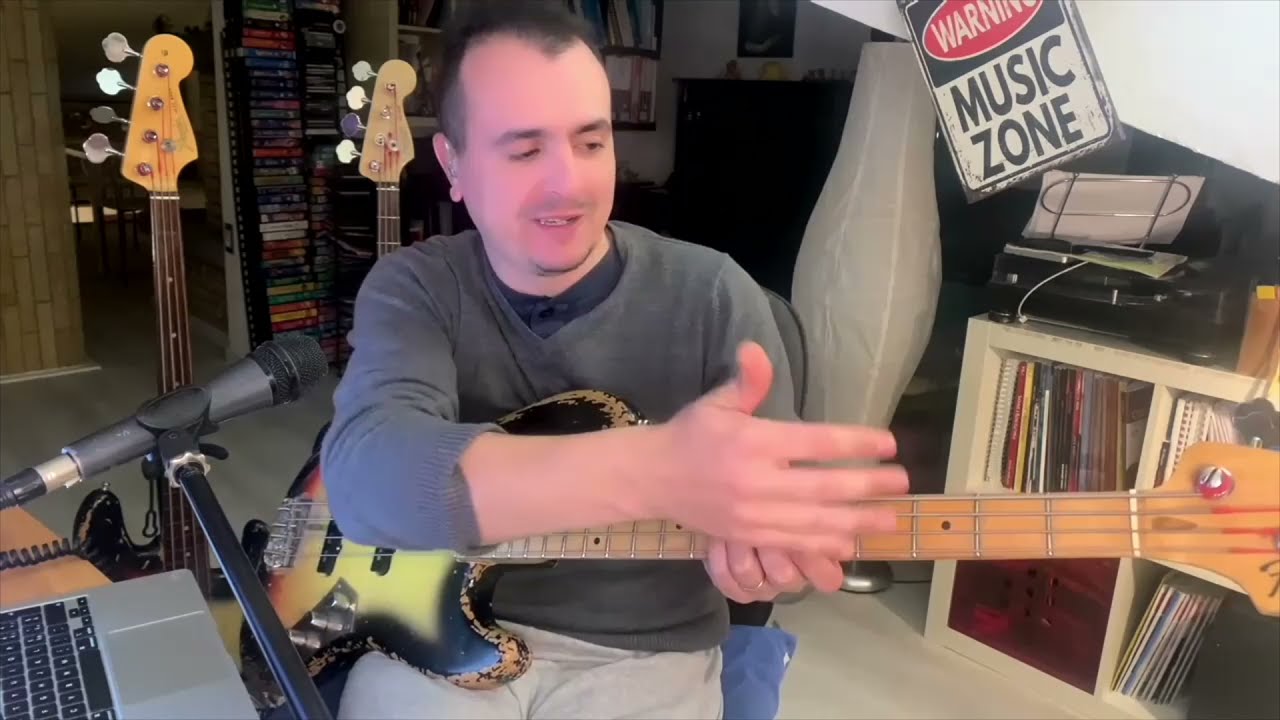 Utilizzo e studio della scala esatonale - Lezione basso 137