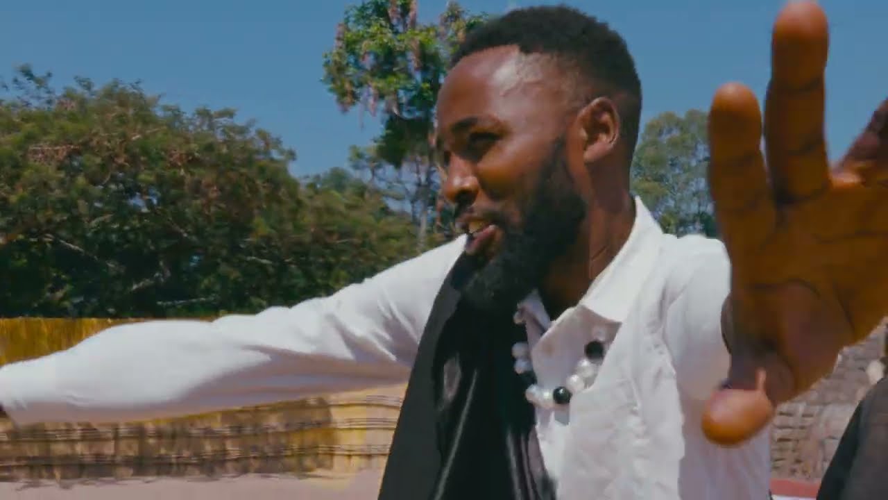 From east to west, experience Rwanda in just 3 minutes