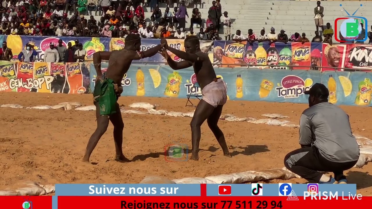 QELLE COMBAT LAMSA DAKAROU VS FILS DE BOSTON ARENE NATIONAL JOURNÉ DOUFY PRODUCTION 