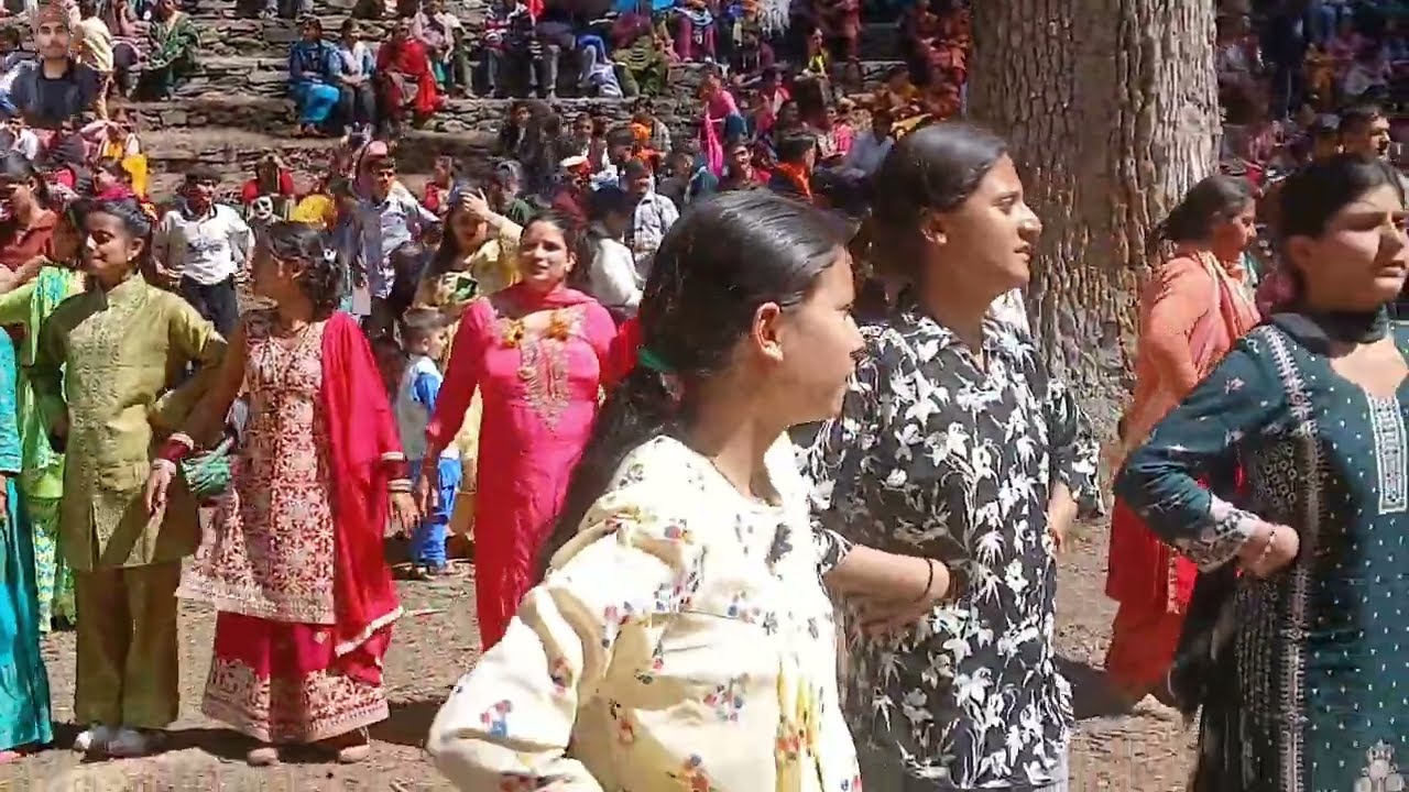 Baisakhi Mela At Manthla Bhaderwah  !! Nagni Mata Mela !! Famous Dhaku Dance