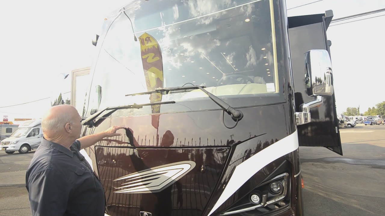 The RV Corral 2022 Tiffin Phaeton 40IH Stock # NA1125