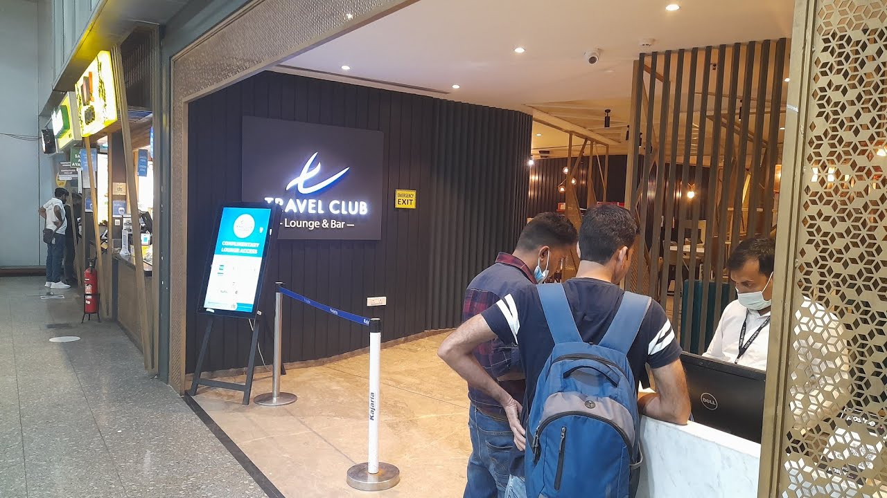Complementary Lounge Access at the Kolkata Airport Just for Rs 2/- All Inclusive..