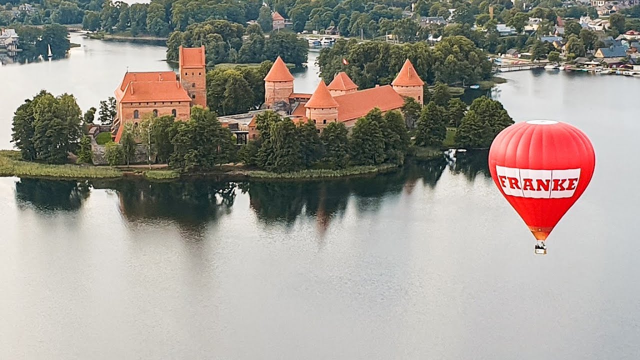Hot air balloon in Lithuania - a unique travel experience | Trakai, LITHUANIA