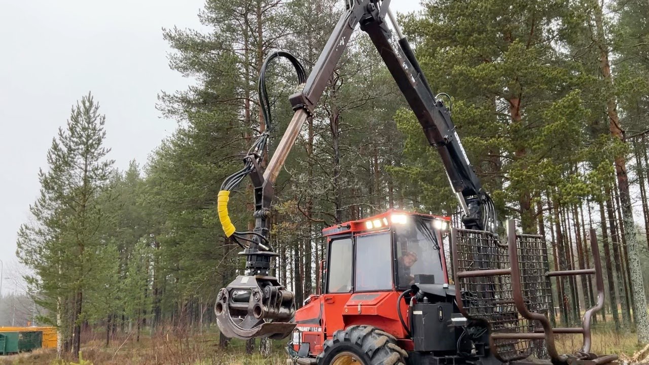Köp Skotare Valmet 832 på Klaravik