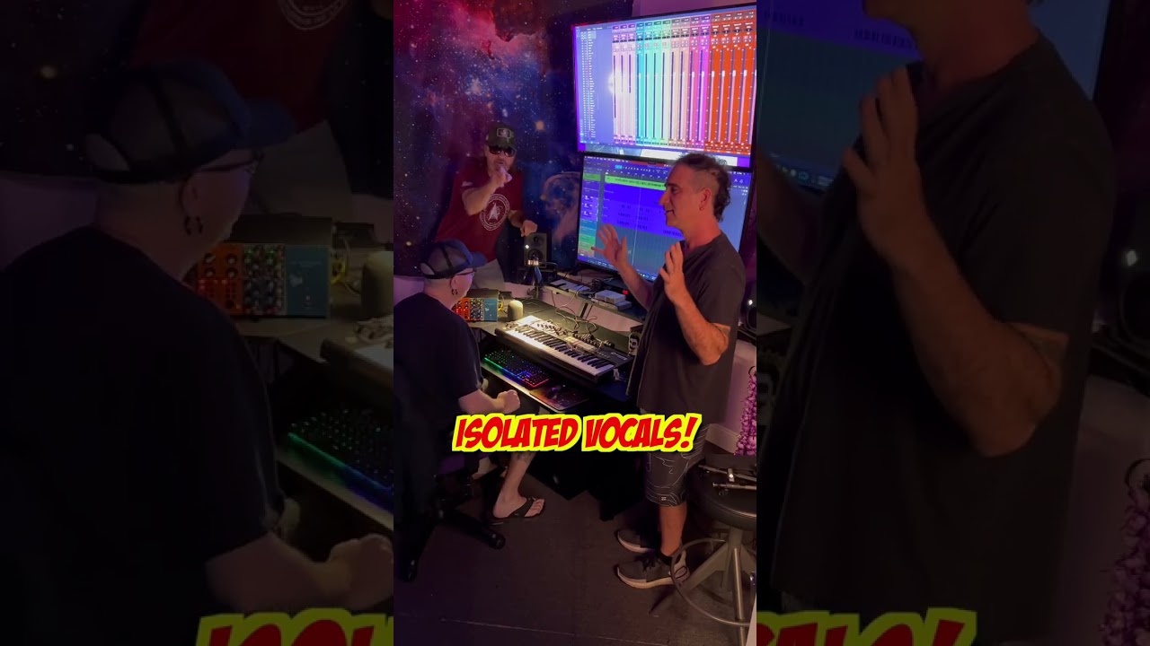 Урок вокала от Bee Gees?!? Вокал раскрыт! #видеореакция #разбор песни