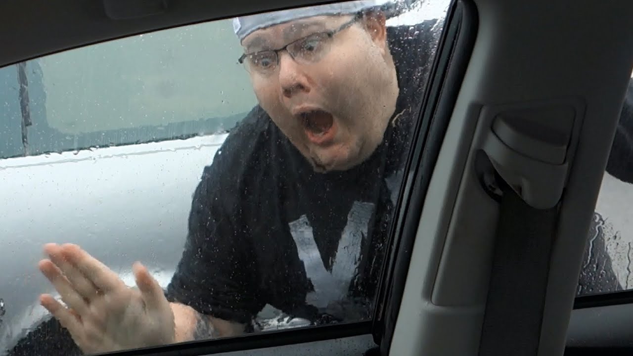 PICKLEBOY GETS LOCKED OUT!! (PRANK)