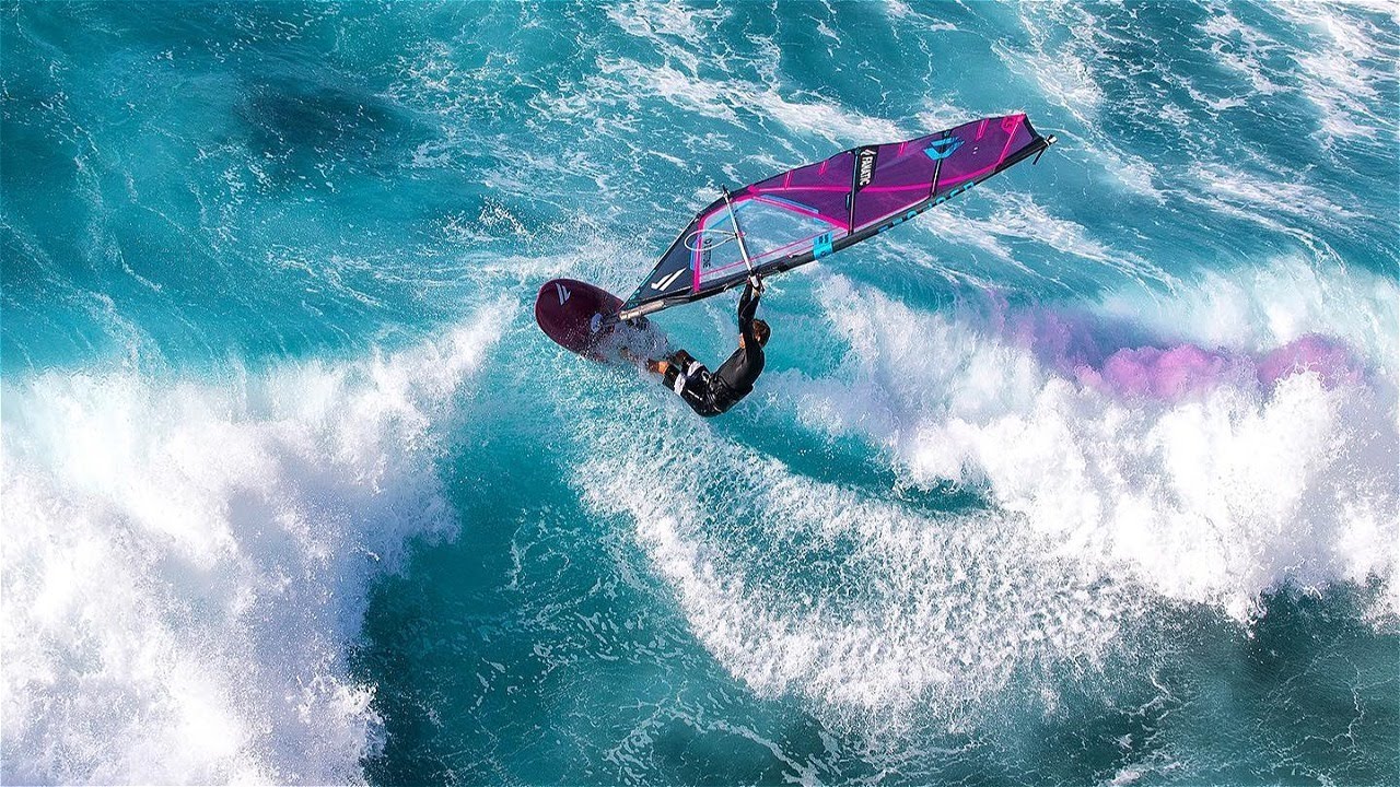 Fly Away On The Wings Of The Wind …  🌊🌊🌊