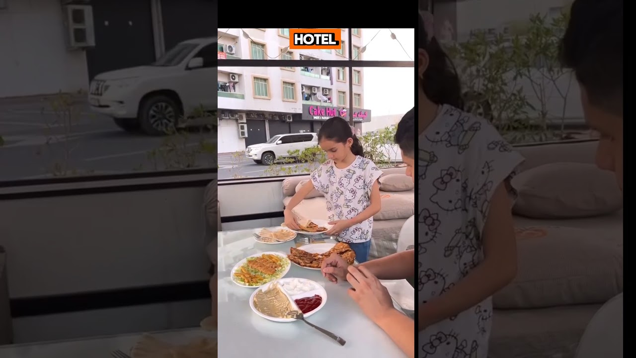 Little Girl Shares Food with a Poor Kid &ndash; Heartwarming! ❤️#shorts #short
