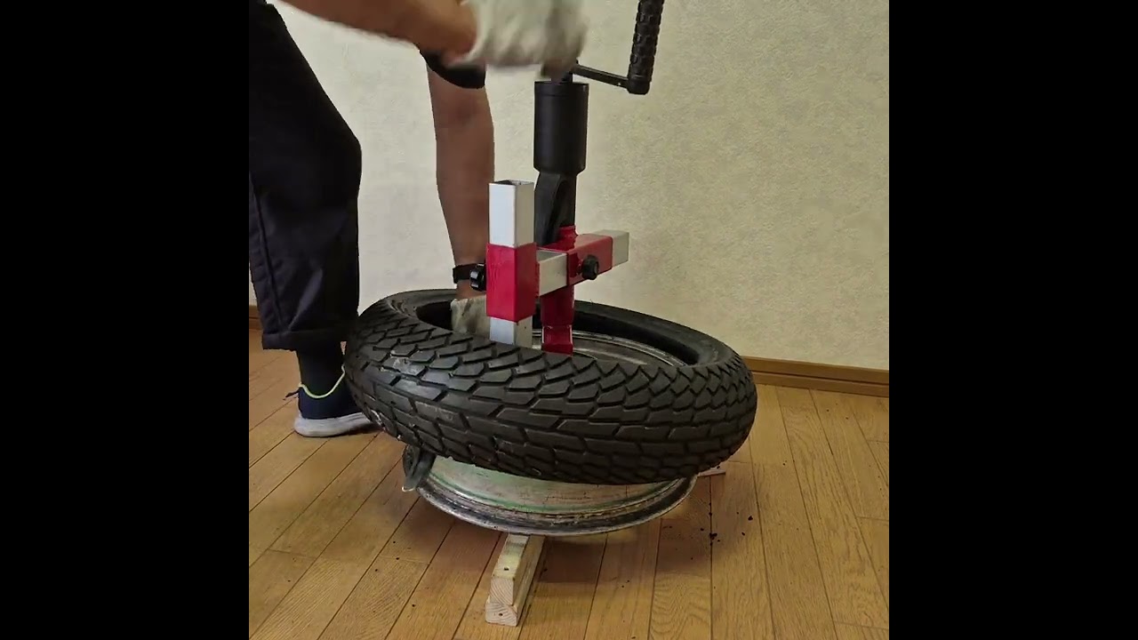 バイク用 手動式タイヤチェンジャー(ギアレンチ専用)