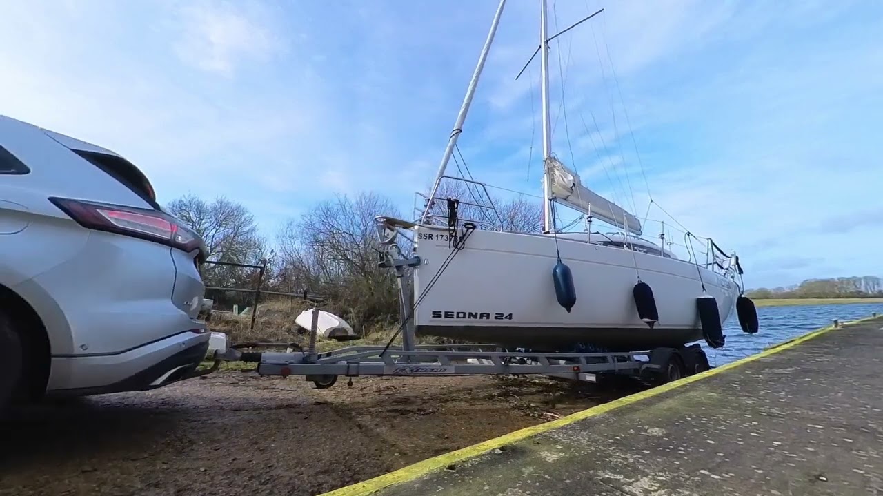 Sedna 24 yacht trailer launch