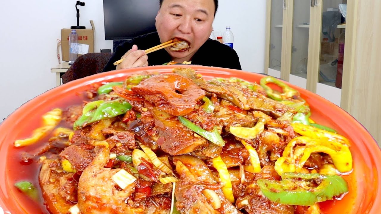 中午简单来个辣炒猪头肉吧，香辣过瘾，下饭超绝，根本停不下来【cram阿强】