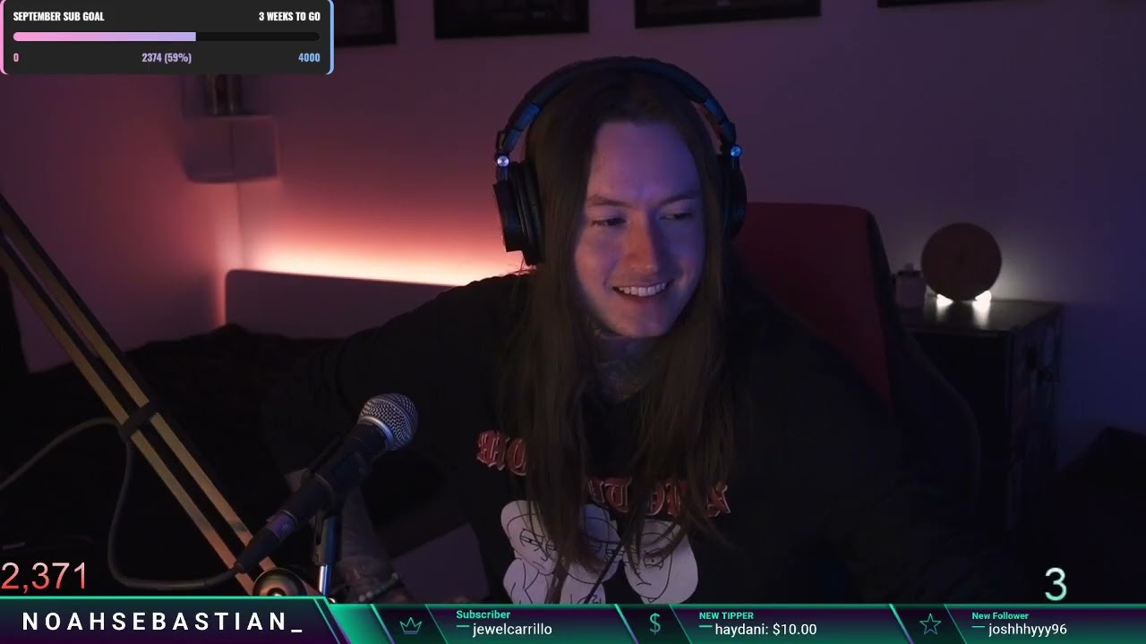 Noah Sebastian 20200906 Fall Guys and merch giveaways! !merchbox - 4,000 SUBTEMBER SUB GOAL - Twitch