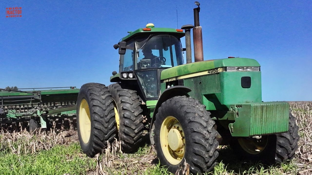 JOHN DEERE 4955 Tractor