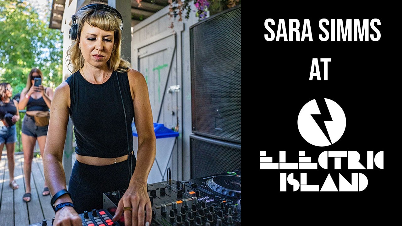 Sara Simms at Electric Island 2022