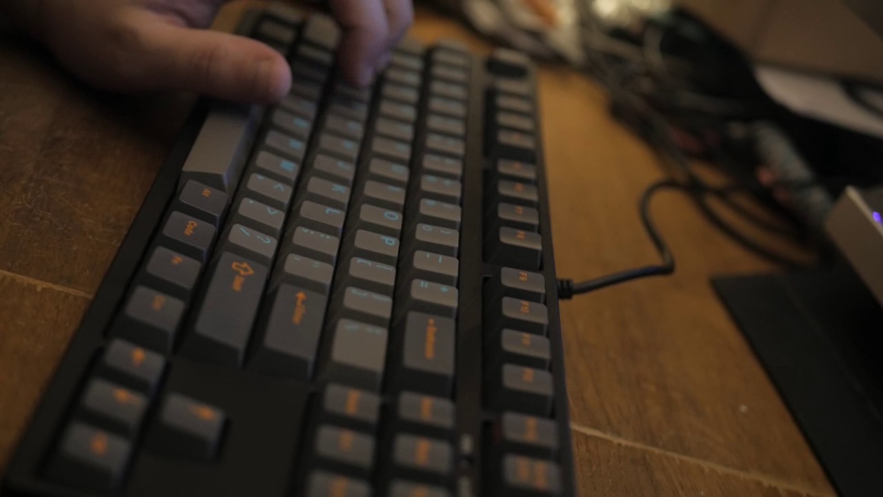 Filco Majestouch 2 - Vintage MX Blacks from a Wyse