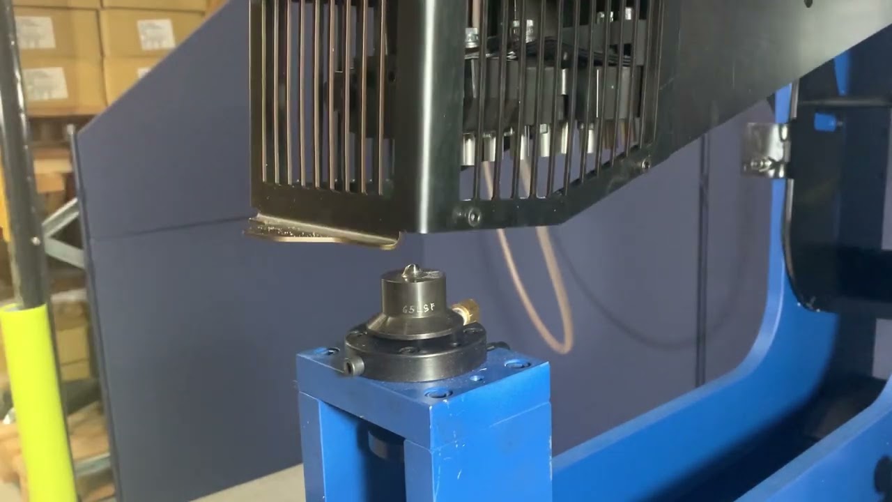 Techniques for Opening Speed Fit Air Fittings: Lubrication and Safety Valve Tips - JET PRESS