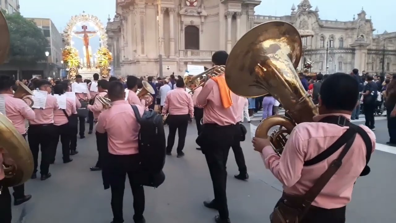 Agrupación Musical Alfonso Ugarte - A mi madre celestial