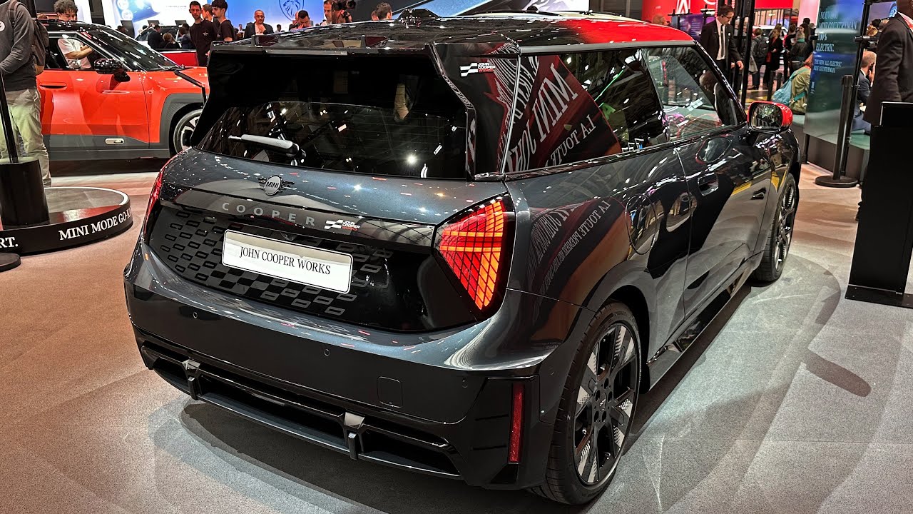 New 2025 Mini John Cooper Works E (258HP) | Visual Review
