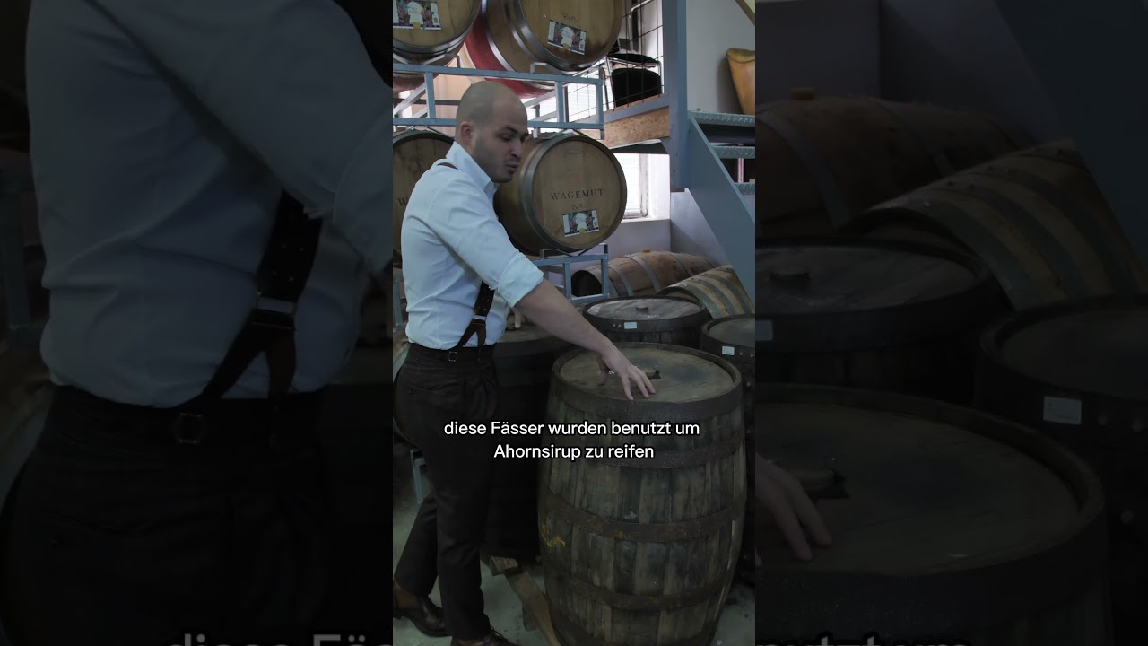 Rum in Ahornsirup-Fässer 😳