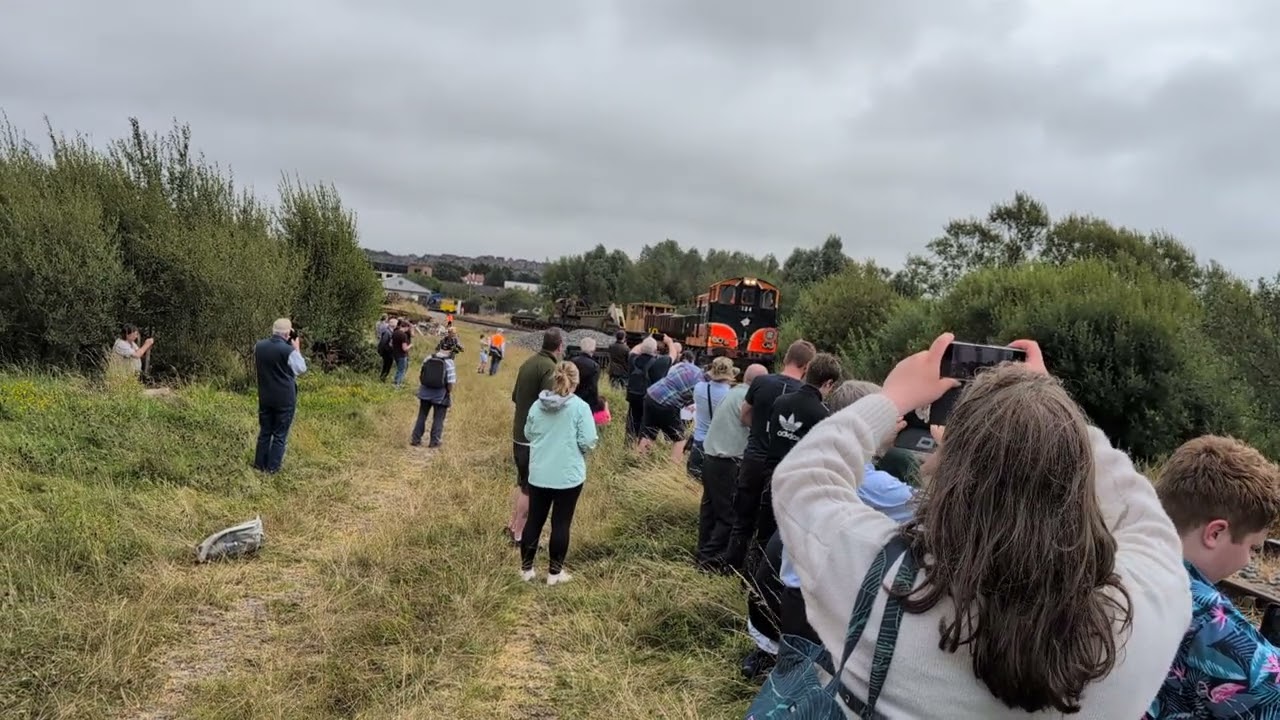 Passing of Irish Rail A39, leaving Downpatrick Station 