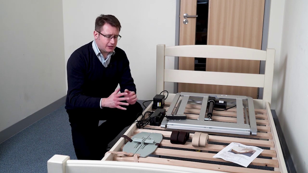 Fitting the DreamMaster Light Mattress Elevator to slatted bed