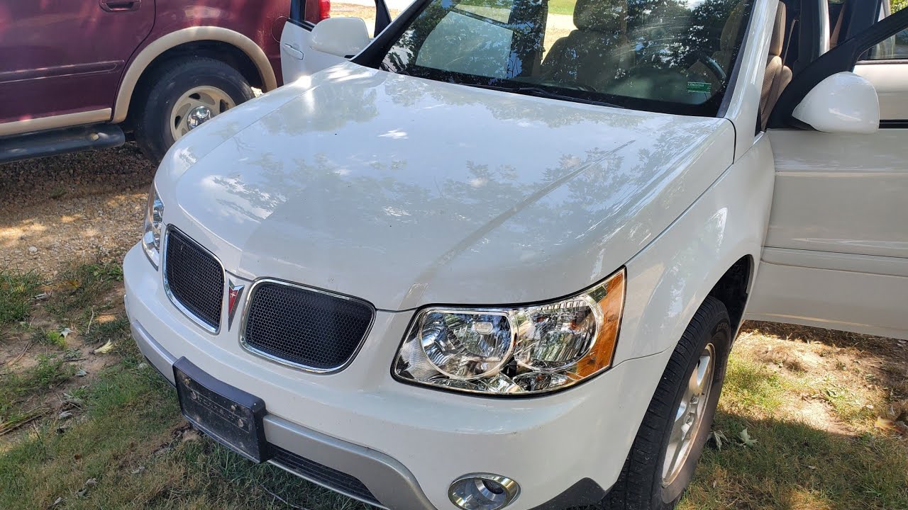 Pontiac Torrent turn the key, nothing happens, also key stuck in the lock cylinder. Part 1