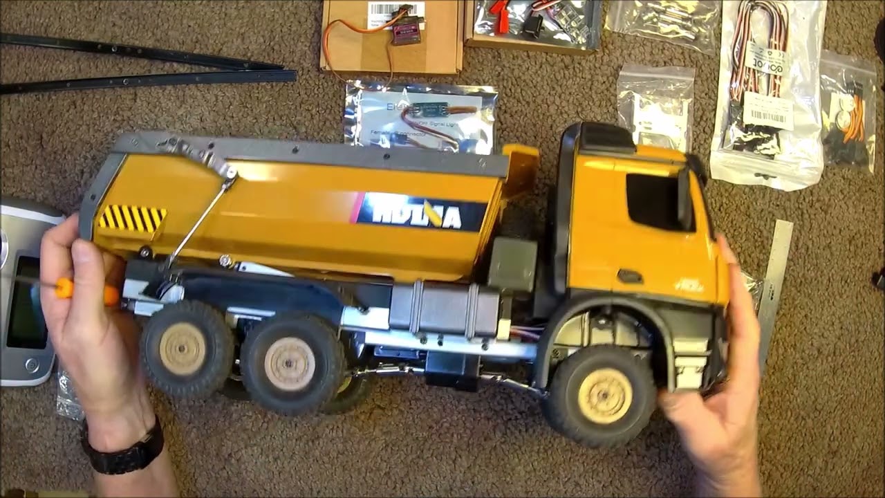 Huina 573 / Top Race TR-212 Radio Control Dump Truck Modifications Part 2