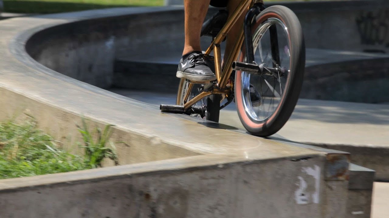 How to Do a Feeble Grind | BMX Bike Tricks