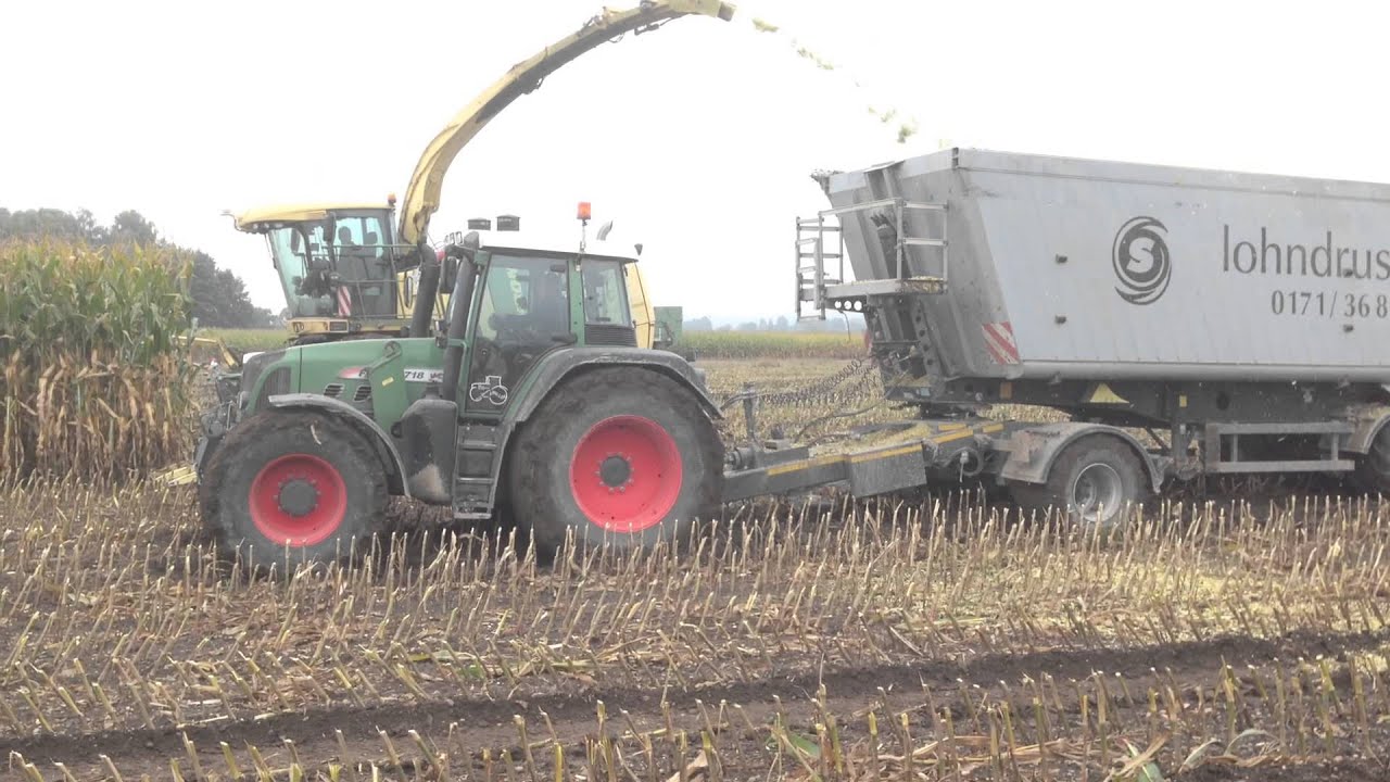 Fendt 718 gibt mit dem 55 cbm Auflieger nicht auf!