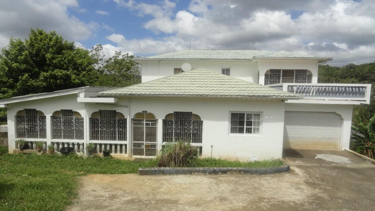 Solar Powered 4 Bedroom 4 Bathroom House for sale in Mocho, Clarendon, Jamaica