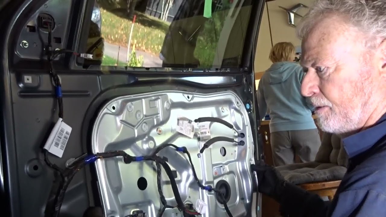 Santa Fe door lock actuator replacement