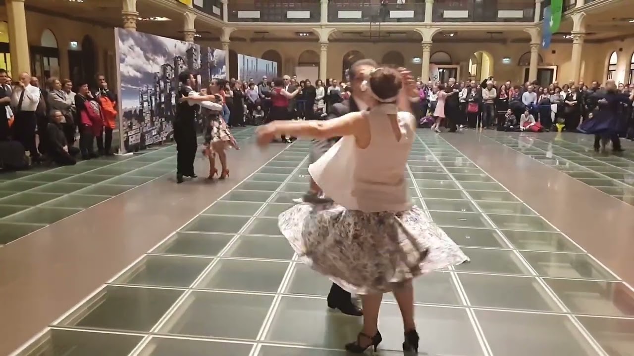 Valzer alla FIluzzi in Sala Borsa 22 febbraio 2020