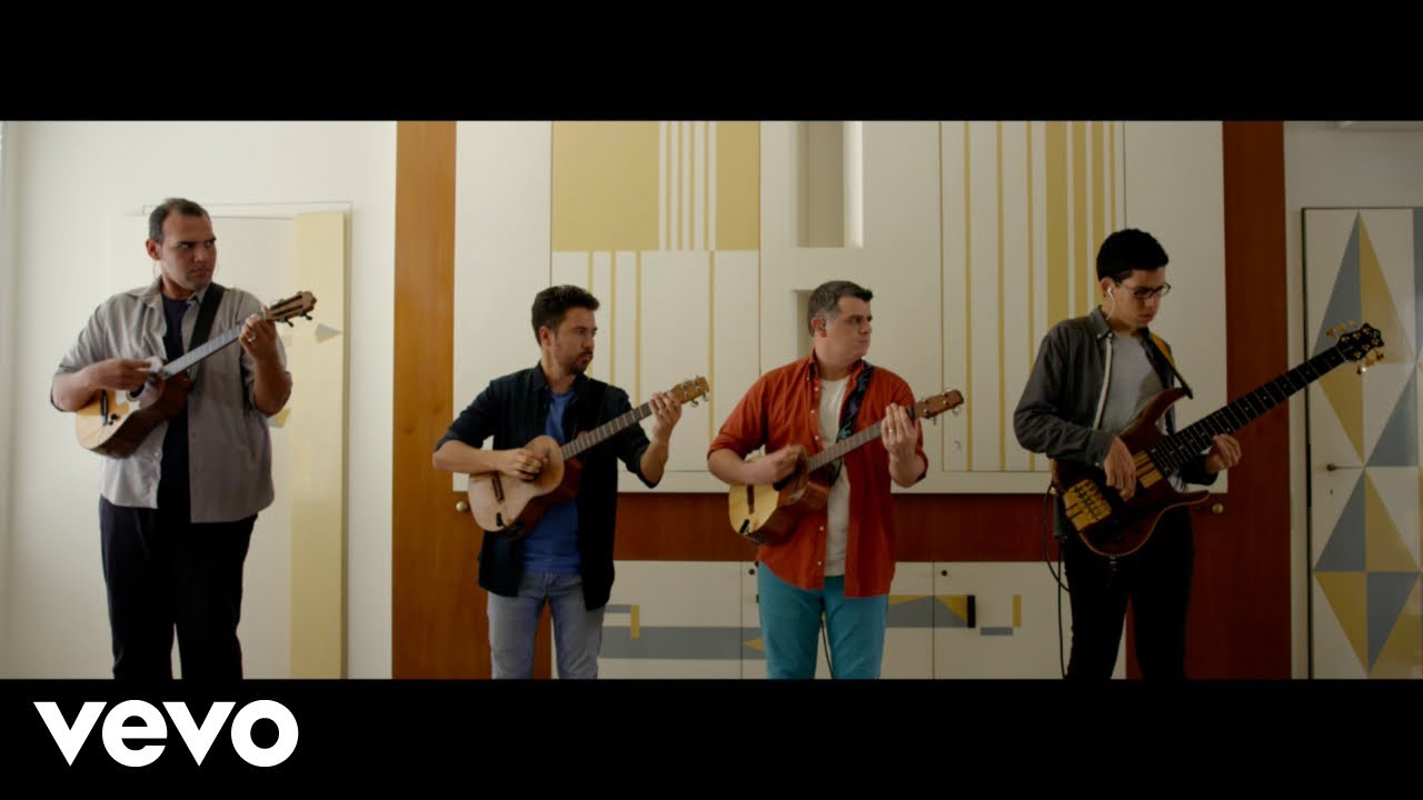 C4 Trío - Zumbacumlaude. Los 10 de C4