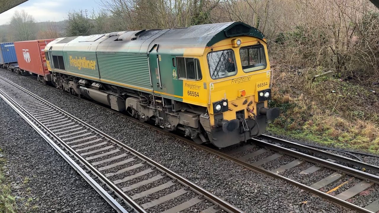 Class 66 | 66554 | Freightliner
