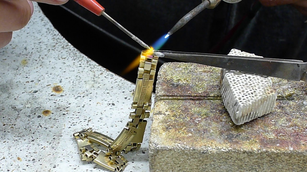How to solder a gold bracelet