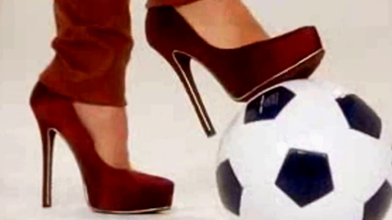 Freestyle Italia - Elena feat Simona Ventura in Cielo Che Gol!