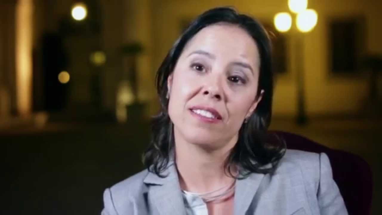 Patricia Riggen: THE 33