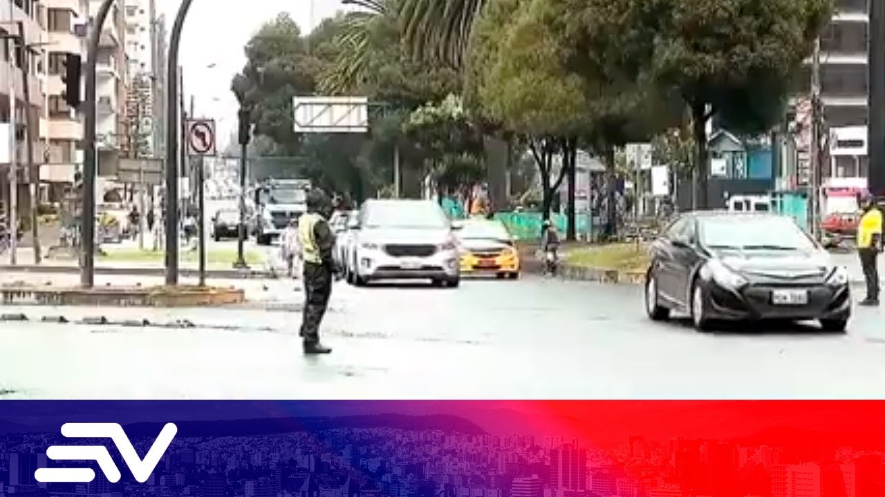 Banda del Colegio Juan Montalvo celebra 489 años de fundación de Quito | Televistazo | Ecuavisa
