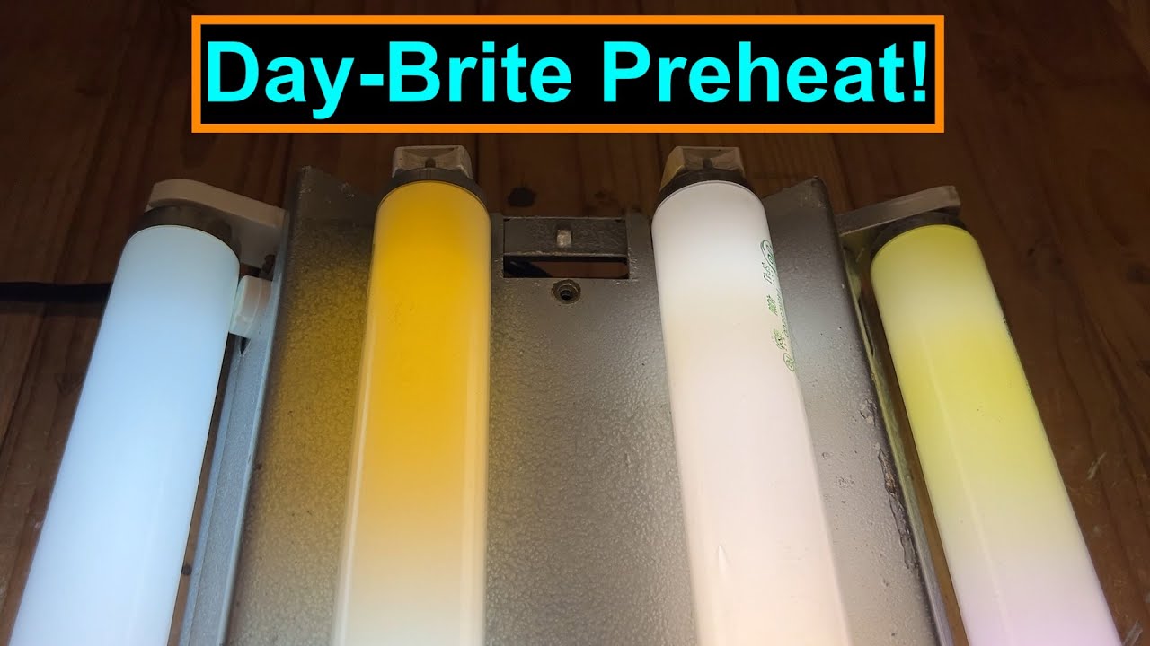 Day-Brite 4 Lamp F40T12 Preheat Fluorescent Fixture