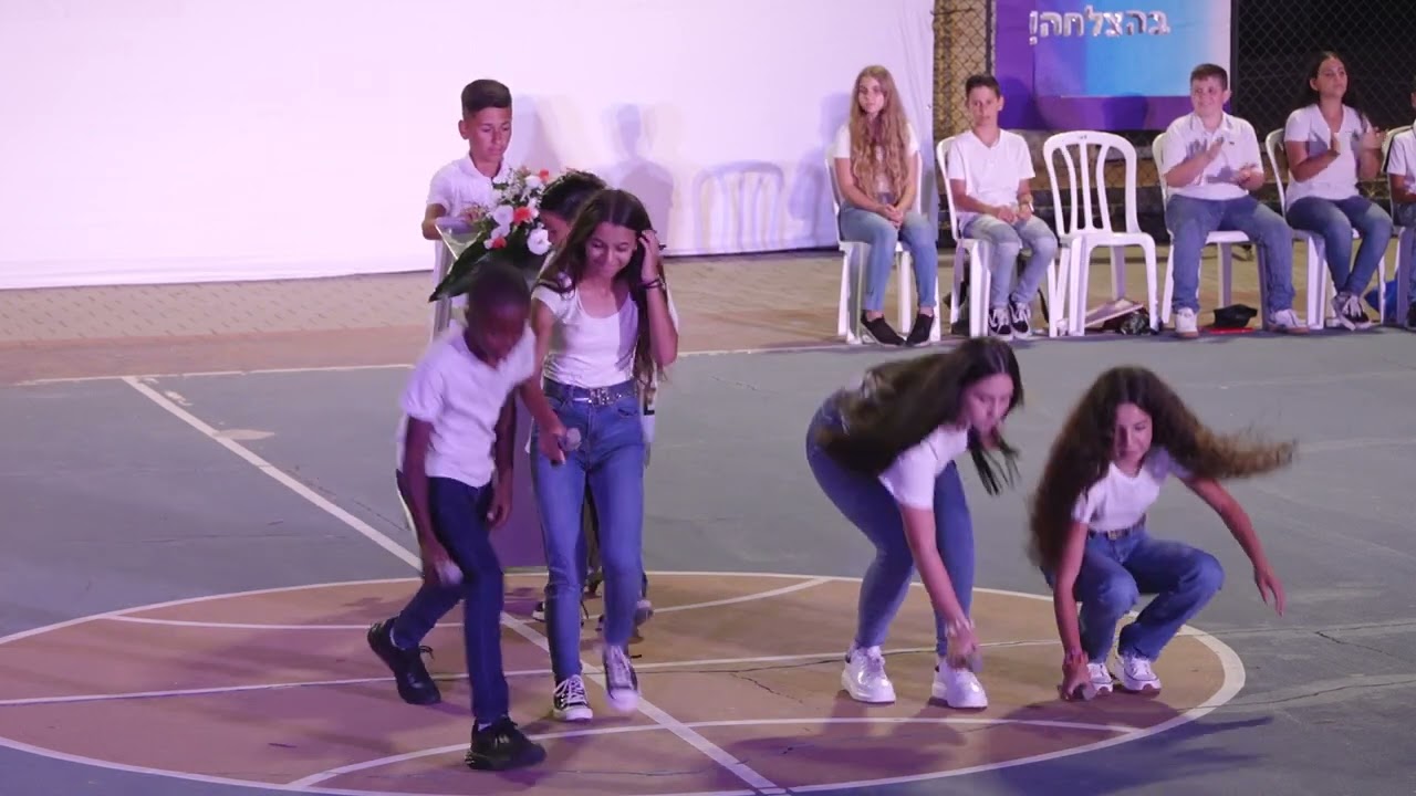 טקס סיום 2022 בית ספר אופקים מחזור מ