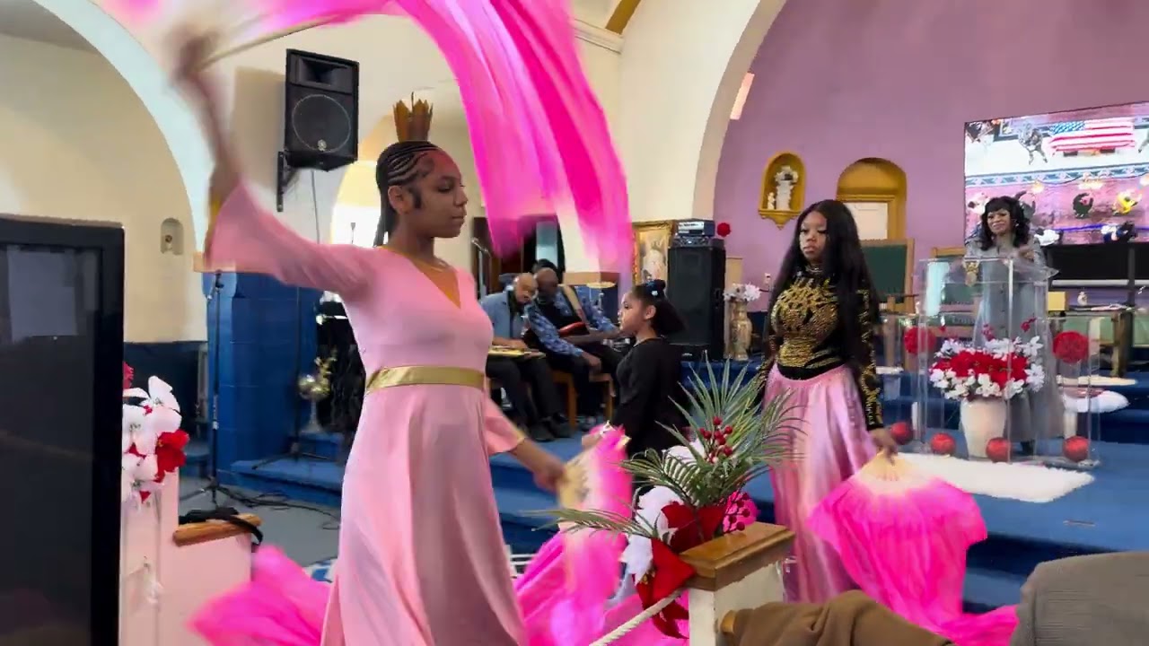 Sweet Jesus praise dance- pearls of praise