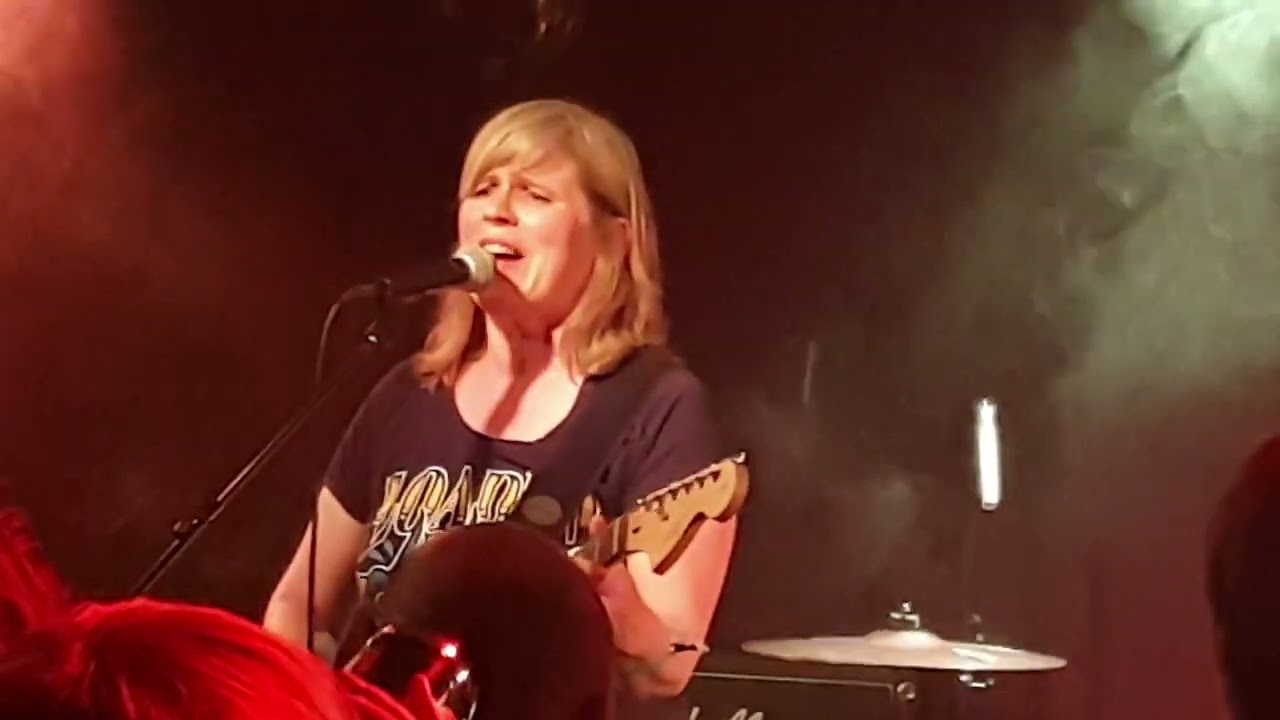 13.05.22: "Egal" BÄRCHEN UND DIE MILCHBUBIS@Monkeys Hamburg