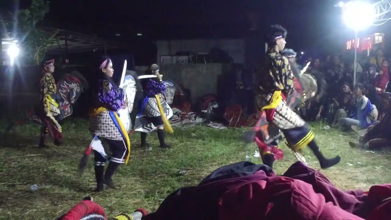 Jaran Kepang Ebeg Aryo Citra Budaya 1 Tampil di Kav Mangsang Indah Piayu bopo sakri 3 Januari 2026