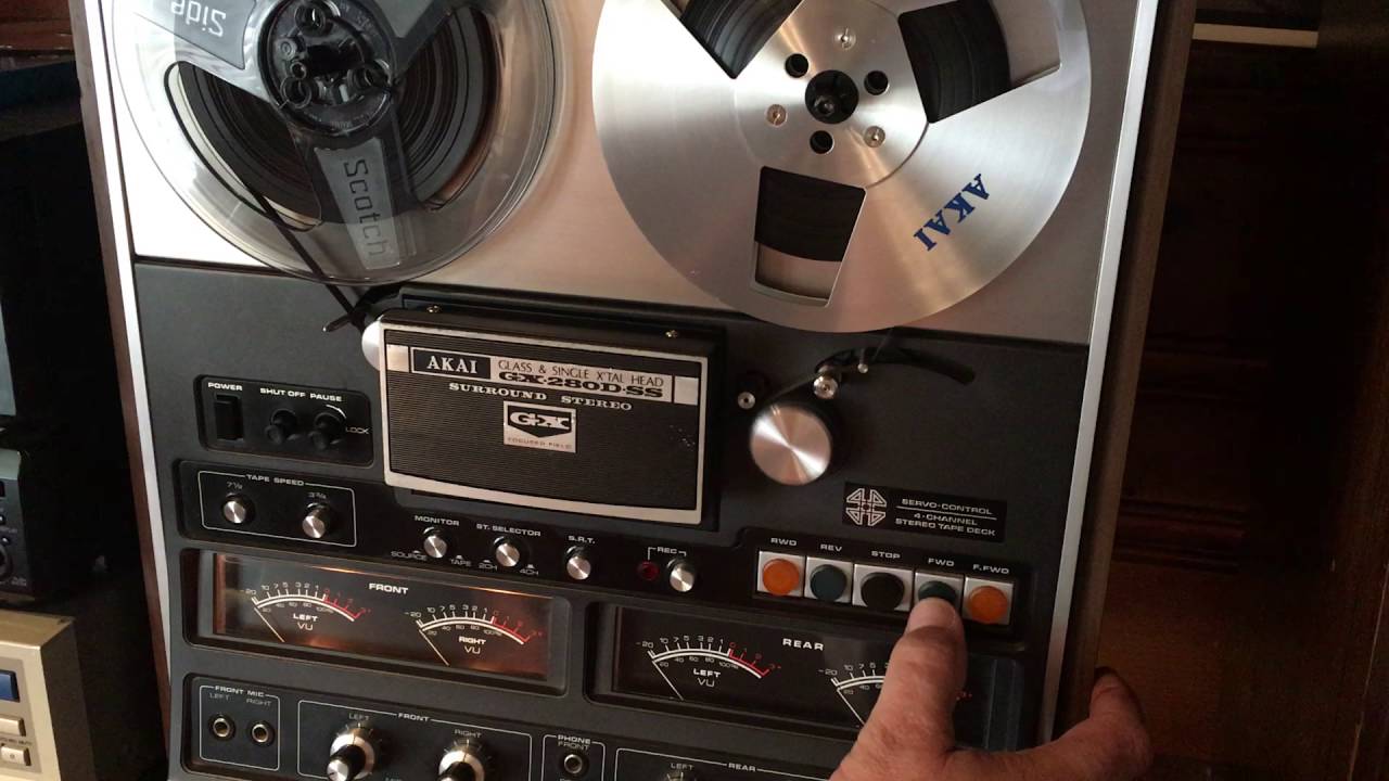 Demonsration for an Akai GX 280D SS