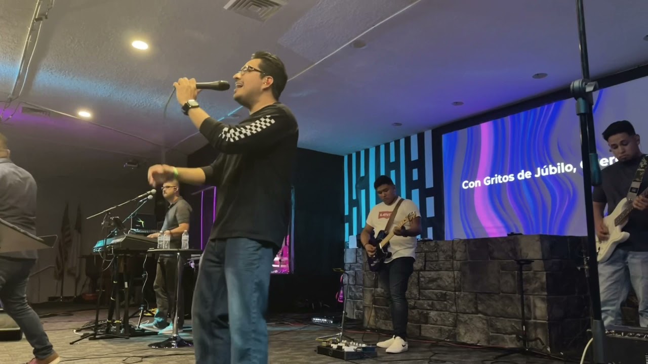 Celebra victorioso | Cristo Vive | fiesta | los muros | hossana | MEDLEY